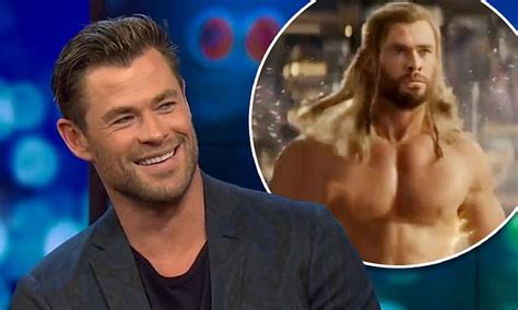 chris hemsworth naked|Chris Hemsworth protected modesty with a SOCK during Thor nude。